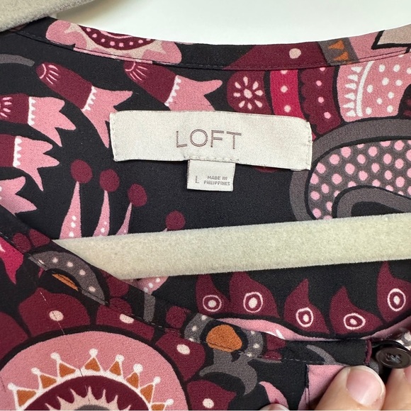 Floral Patterned Women's Top - Picture 2 of 7